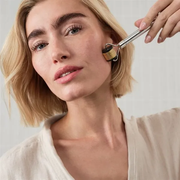 Dermaroller 2 w 1 AVON – zdjęcie 4