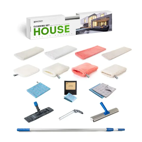 Elementy zestawu House Cleaning Set PRO Raypath ułożone obok opakowania