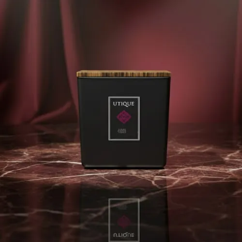 Luksusowa świeca zapachowa Ruby 180 g UTIQUE FM WORLD – zdjęcie aranżacyjne
