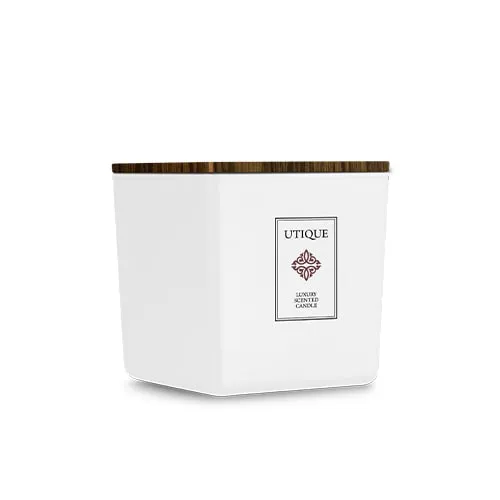 Luksusowa świeca zapachowa Sexy Cashmere 180 g UTIQUE FM WORLD