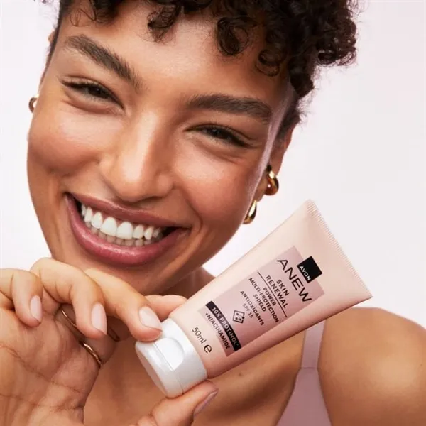 Odmładzająco-wzmacniający krem z Protinolem™ i SPF15 na dzień Anew 50 ml AVON – zdjęcie 6