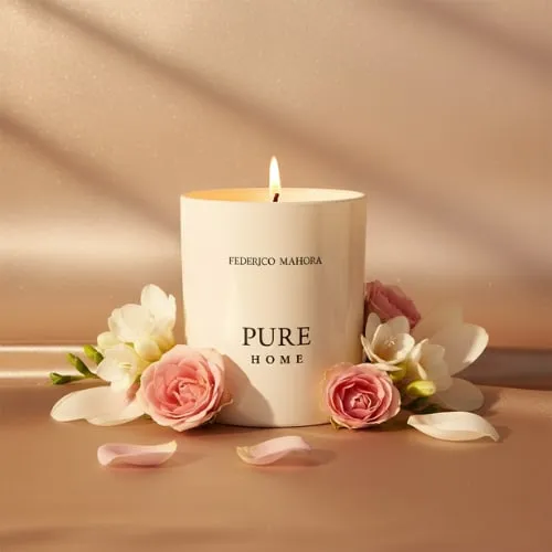 Świeca zapachowa Home Ritual 20 150 g PURE FM WORLD – zdjęcie aranżacyjne
