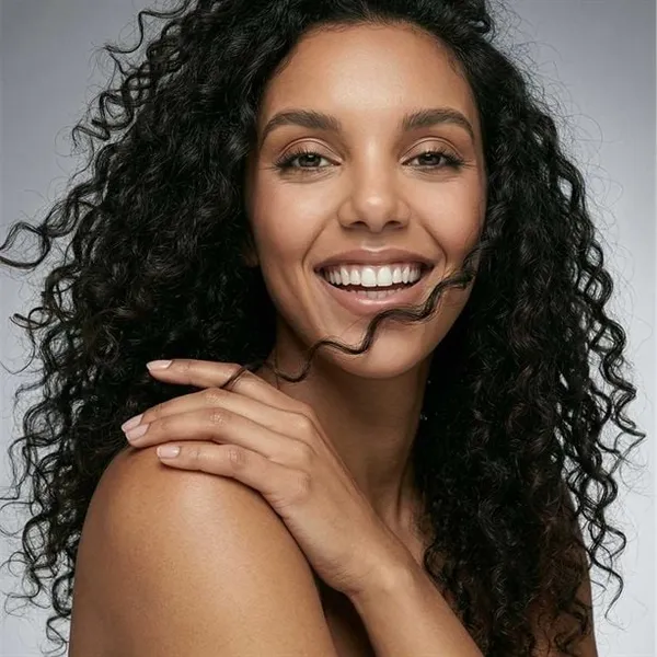 Szampon „Perfekcyjne loki” Advance Techniques 400 ml AVON – zdjęcie 5