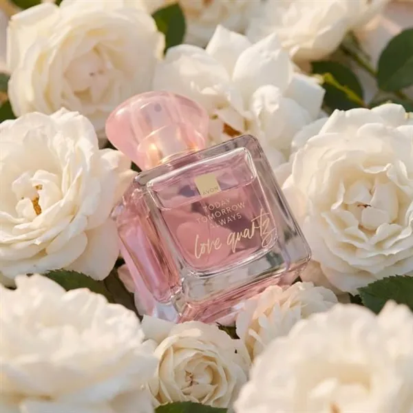 Woda perfumowana TTA Love Quartz 50 ml AVON – zdjęcie 2