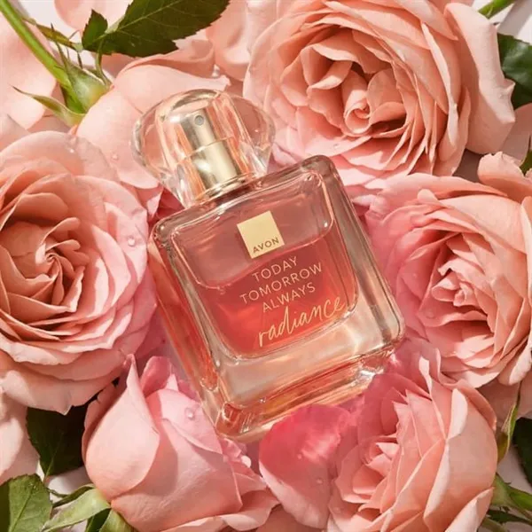 Woda perfumowana TTA Radiance 50 ml AVON – zdjęcie 2